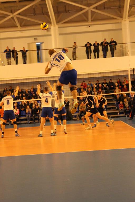 Первый тур чемпионата России