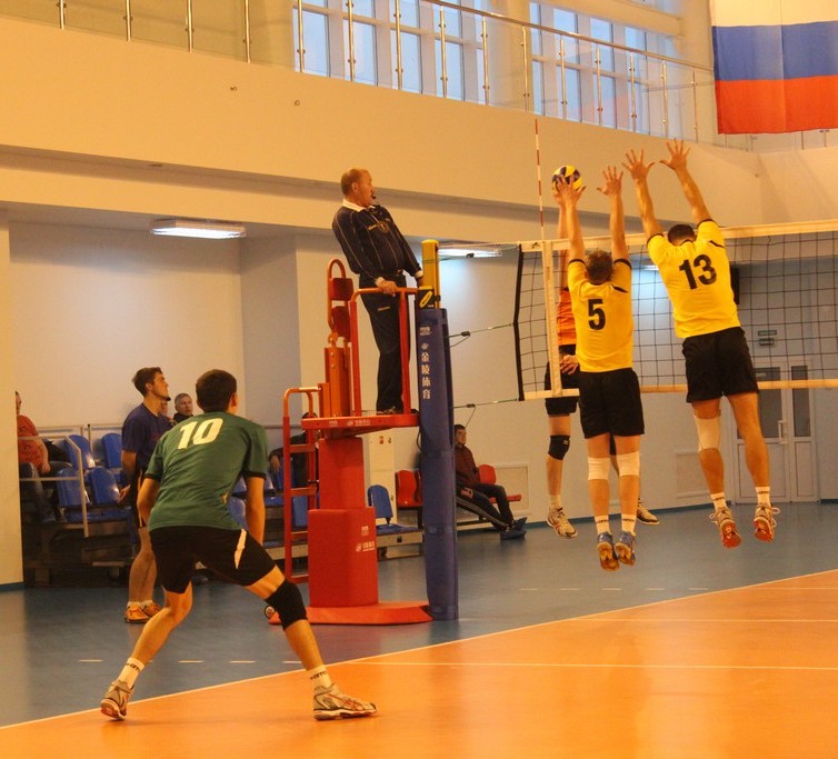 Первый тур чемпионата России