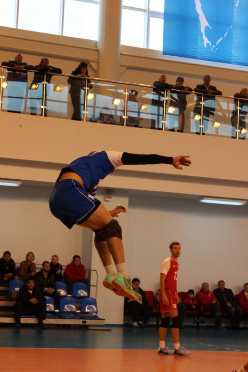 Первый тур чемпионата России