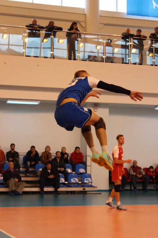 Первый тур чемпионата России