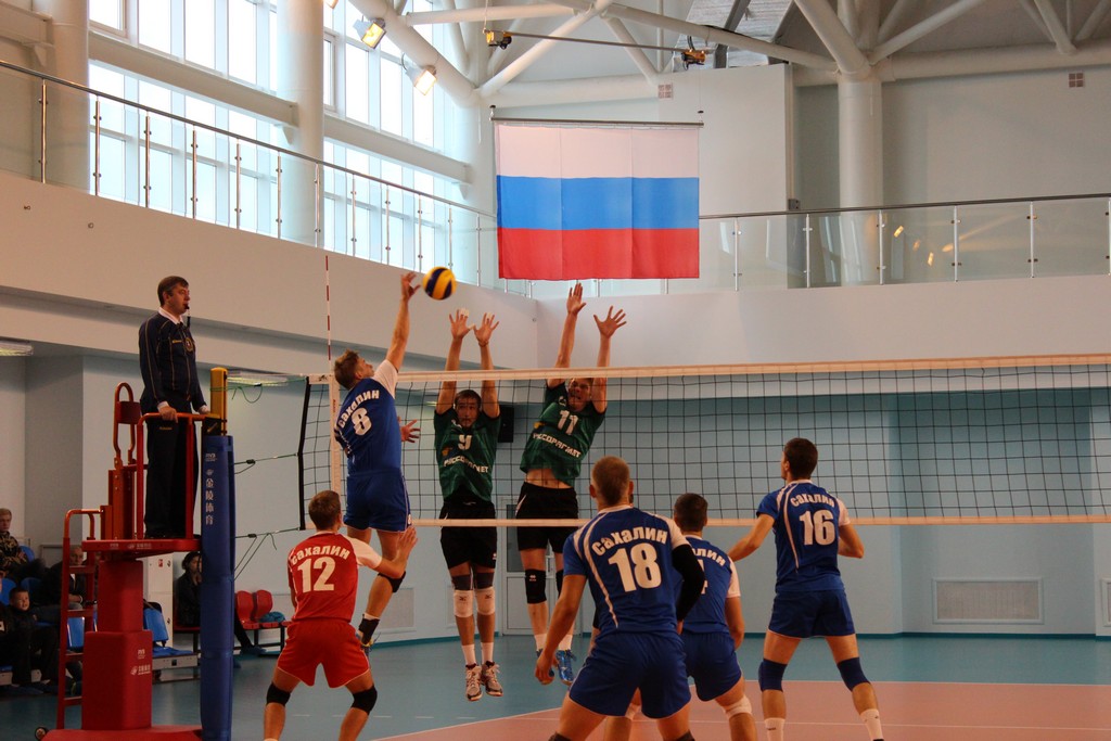 Первый тур чемпионата России