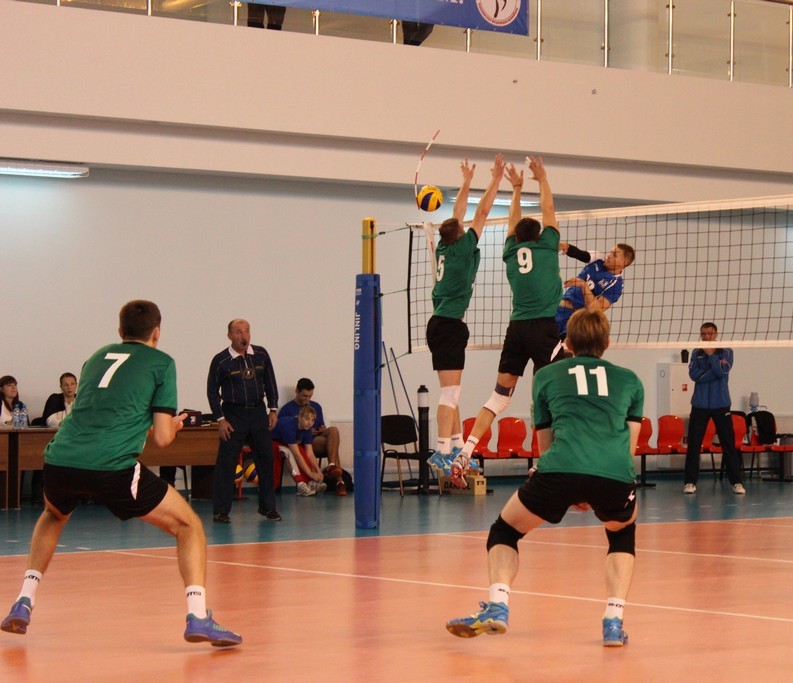 Первый тур чемпионата России