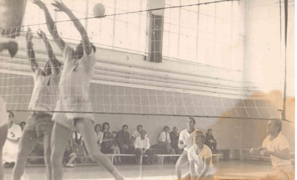 История сахалинского волейбола