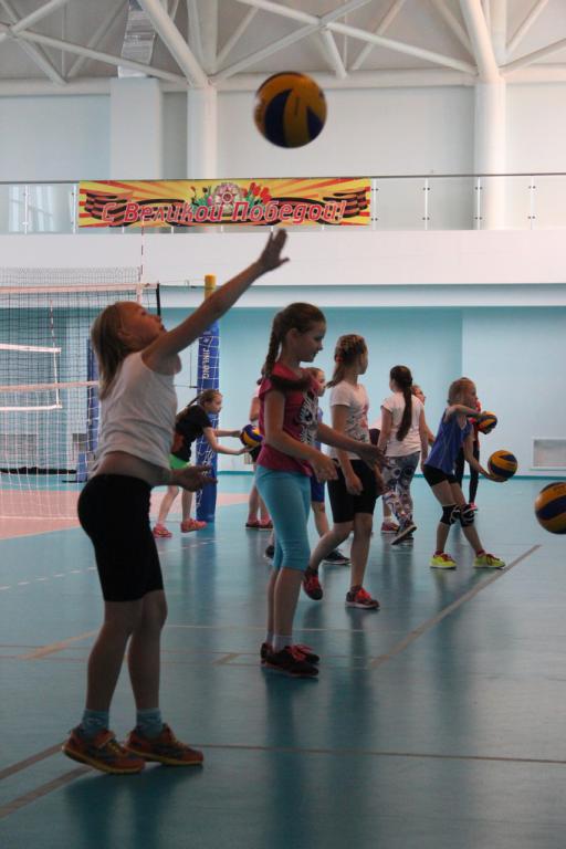 Летний оздоровительный лагерь волейбольного центра Сахалин