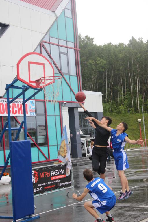 Оранжевый мяч_2015