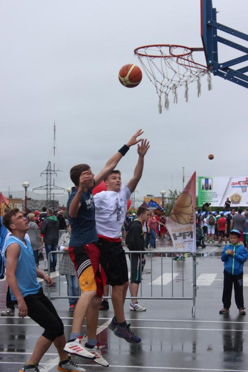 Оранжевый мяч_2015