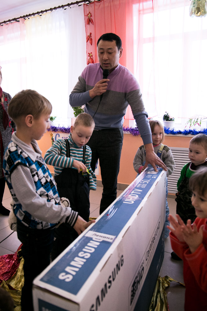 ХК ПСК "Сахалин" в гостях в Троицком детском доме