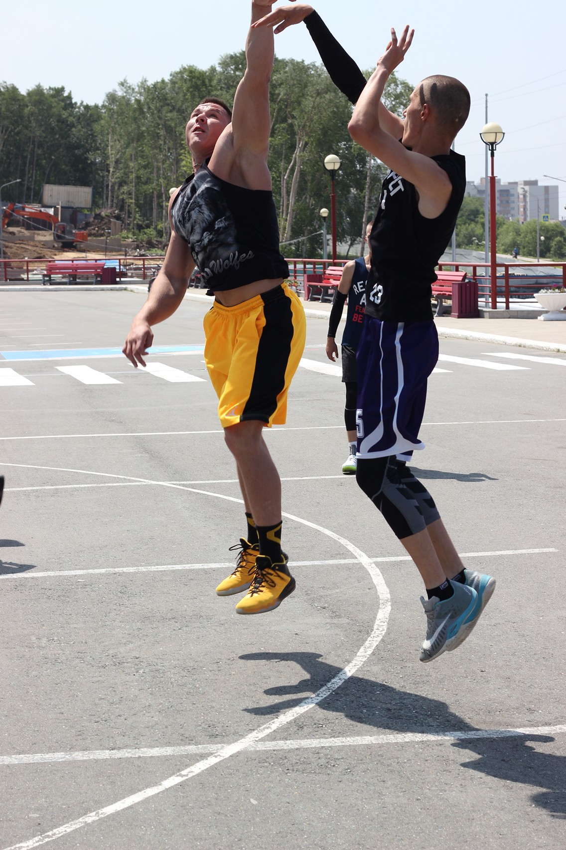 Первый тур турнира по стритболу «Kings of the Court»