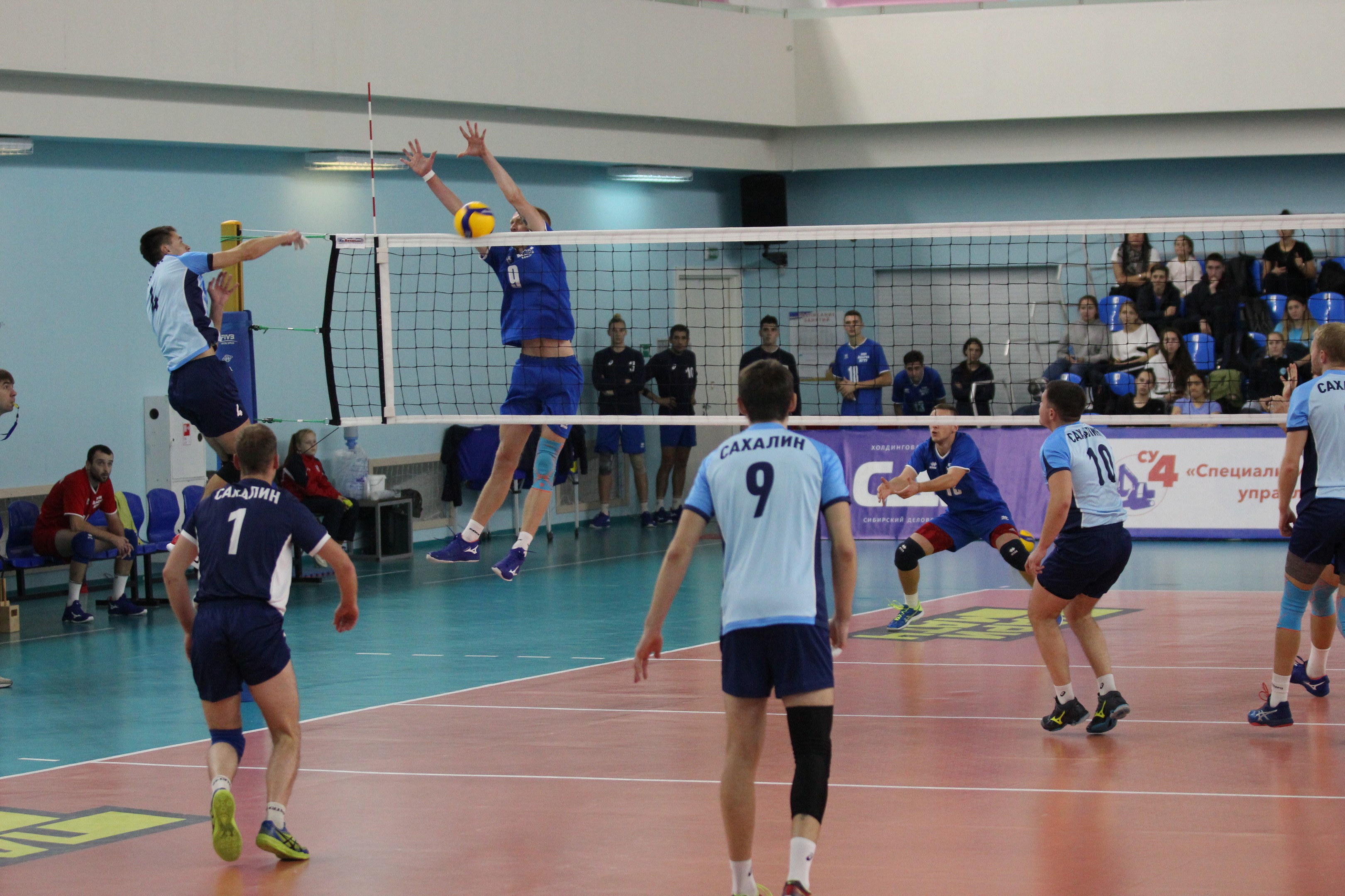 "Элвари-Сахалин" - "Динамо-МГТУ" - 3:1