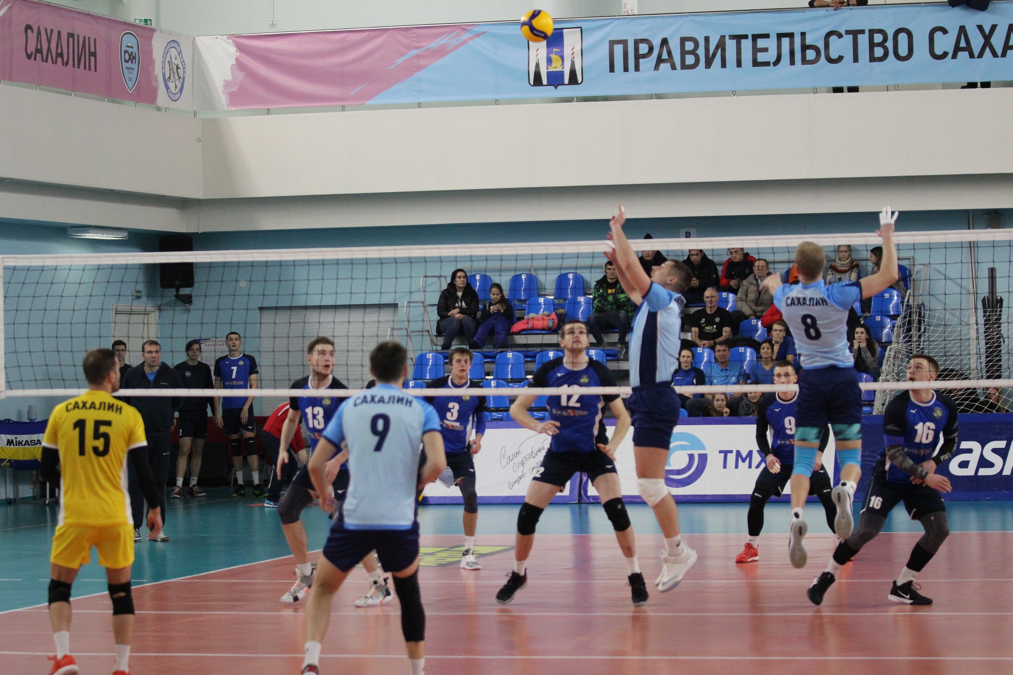 "Элвари-Сахалин" - "Зоркий" (Красногорск) - 3:0