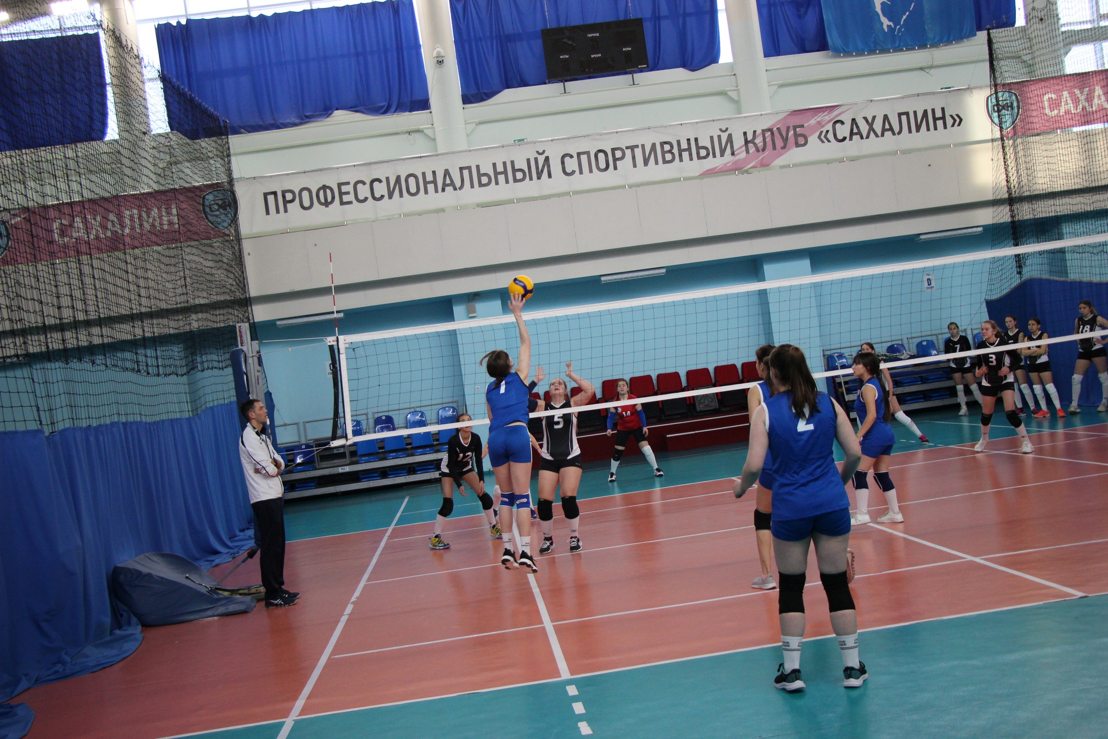 Первенство области по волейболу среди юношей и девушек 2006-2007 г.р.