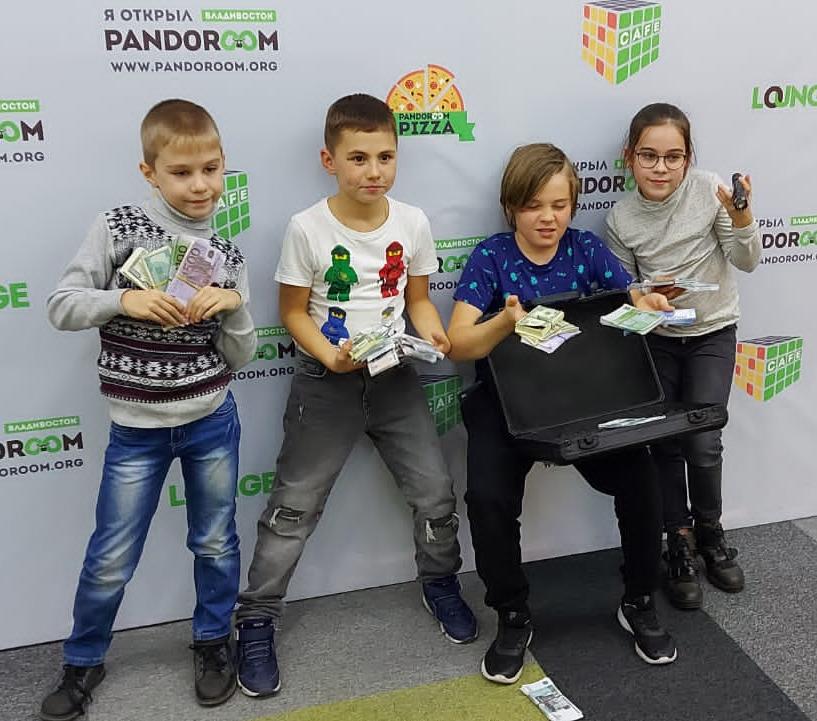 Максим Костерин