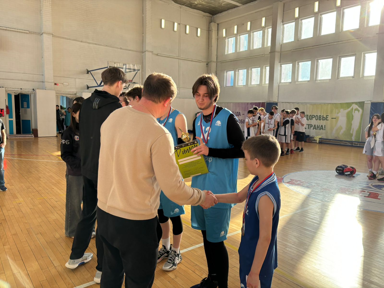 Дивизиональный этап чемпионата ШБЛ "КЭС-БАСКЕТ"