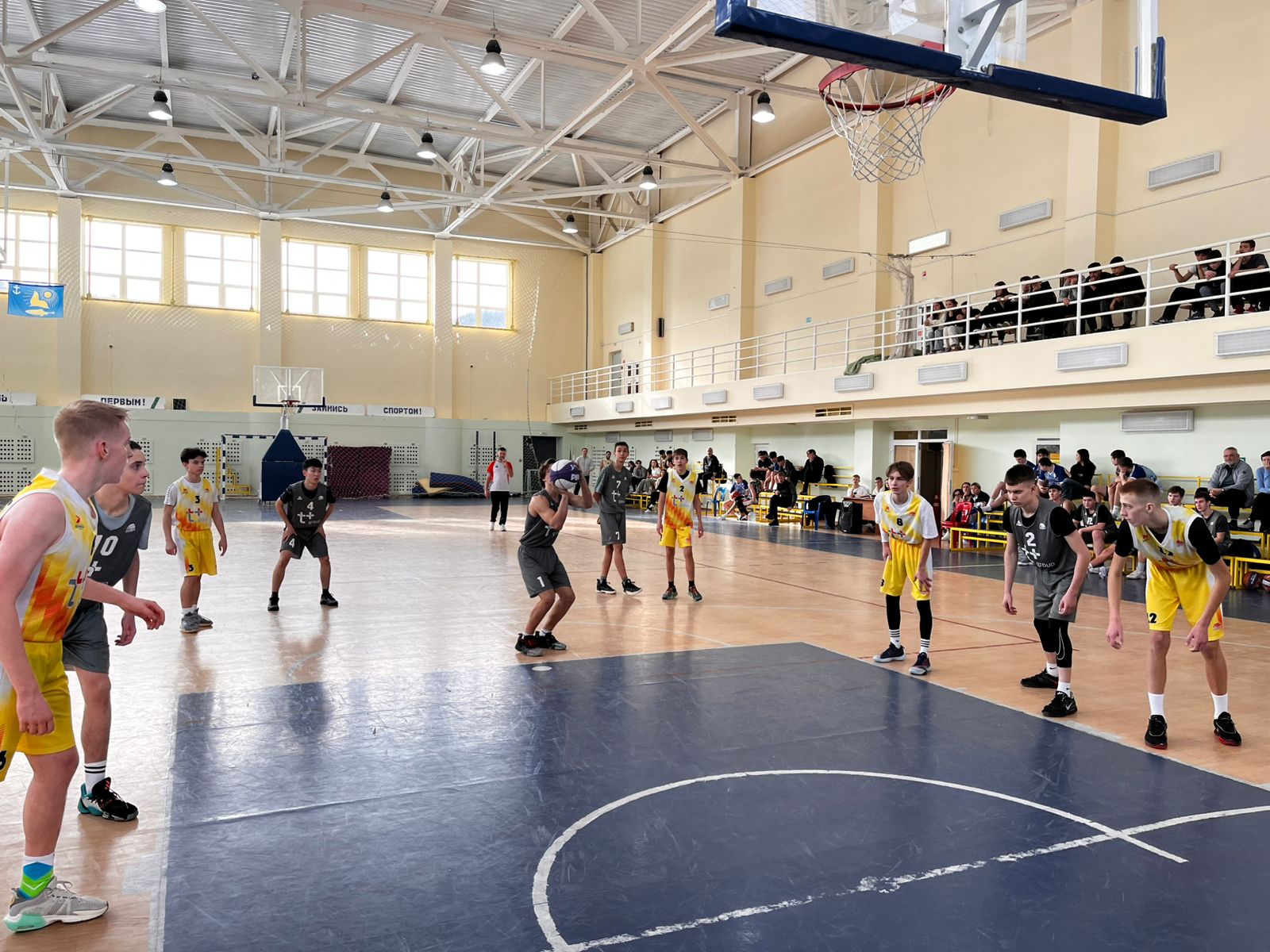 Дивизиональный этап чемпионата ШБЛ "КЭС-БАСКЕТ"