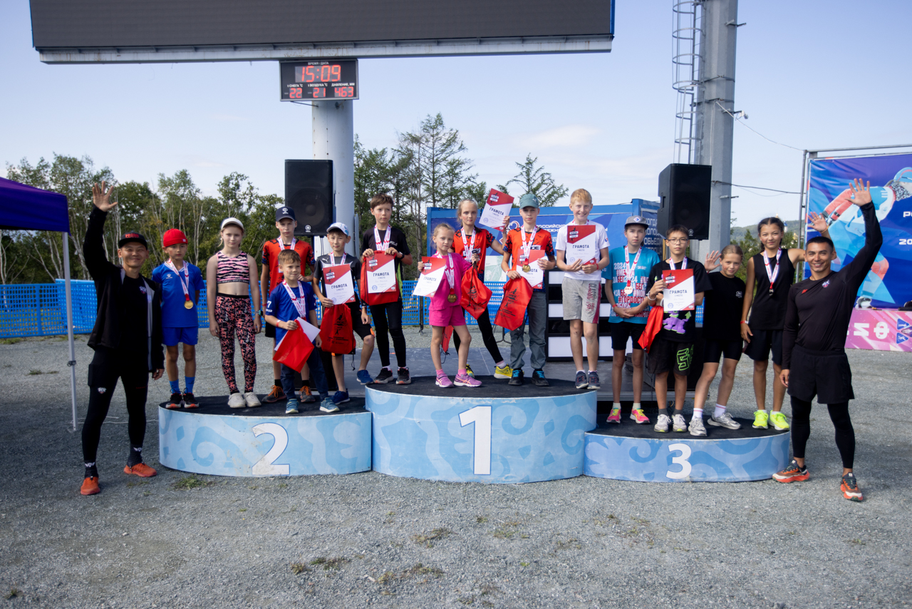 Осенняя детская гонка с препятствиями «Pride Race»