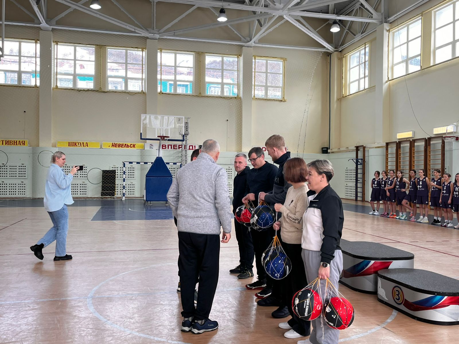 Дивизиональный этап чемпионата ШБЛ "КЭС-БАСКЕТ"