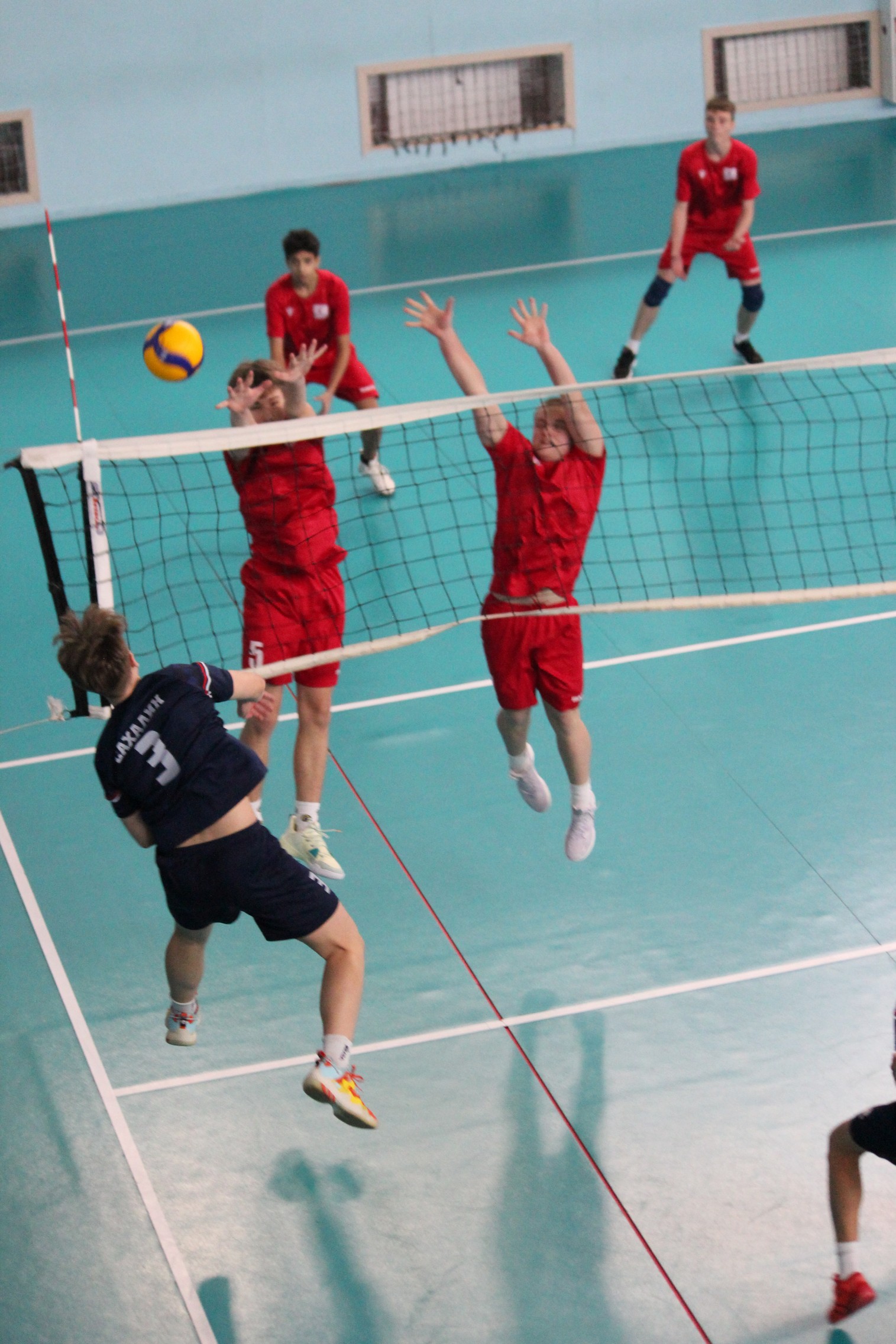 Первенство области по волейболу среди юношей и девушек 2009-2010 г.р.