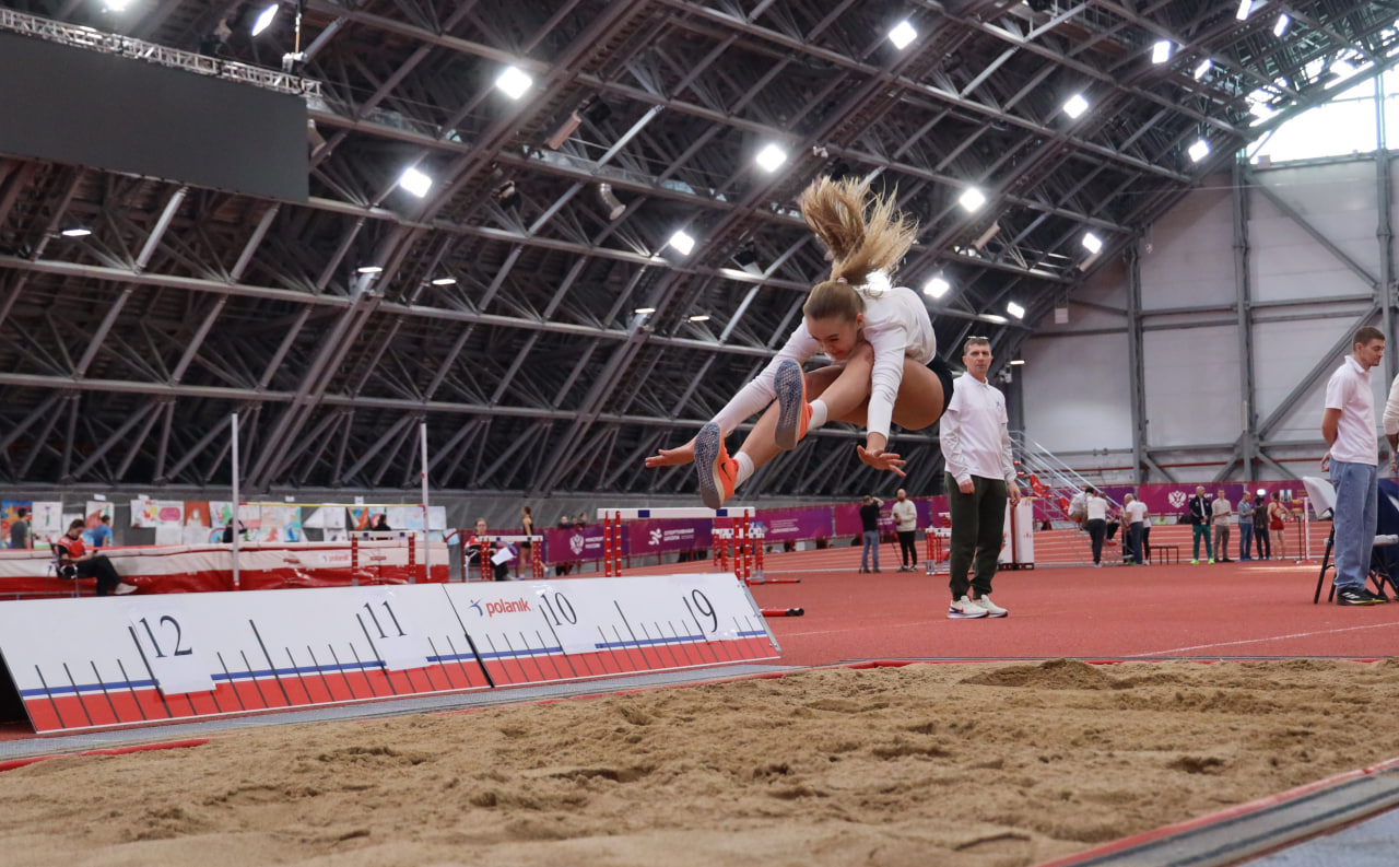 Первенство ДФО U18 и U20