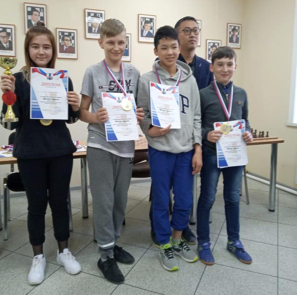 южно-сахалинск школа одиннадцатая. 11 шк южно сахалинск. сайт школы 11 г южно-сахалинск. школа № 11 южно-сахалинск.