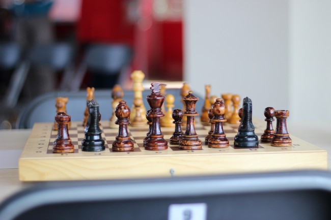 Второй тур чемпионата Юно-Сахалинска по классическим шахматам
